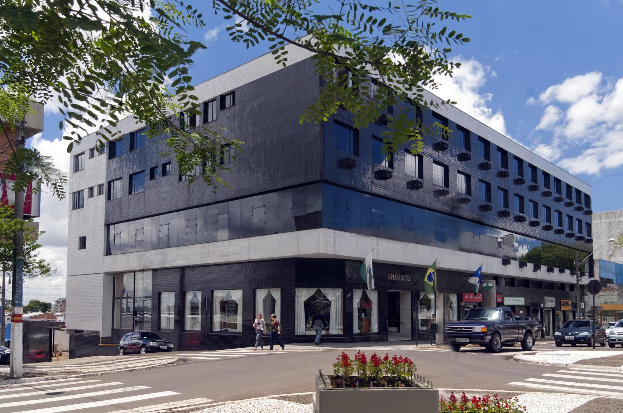 Grande Hotel Guarapuava Exterior foto